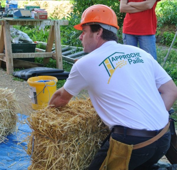 Formation à la construction paille technique du GREB